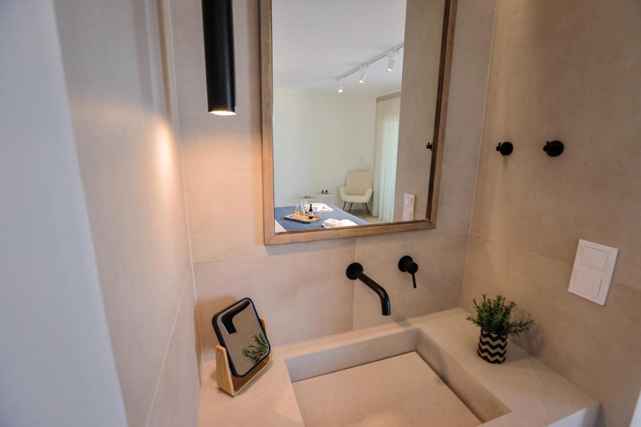 La Mer Bleue Boutique Suite Врахаті Екстер'єр фото